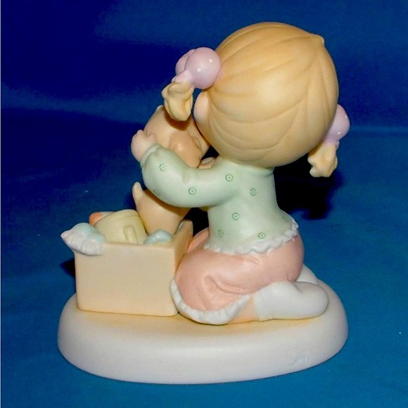 Precious Moment - Picture 2 of 3